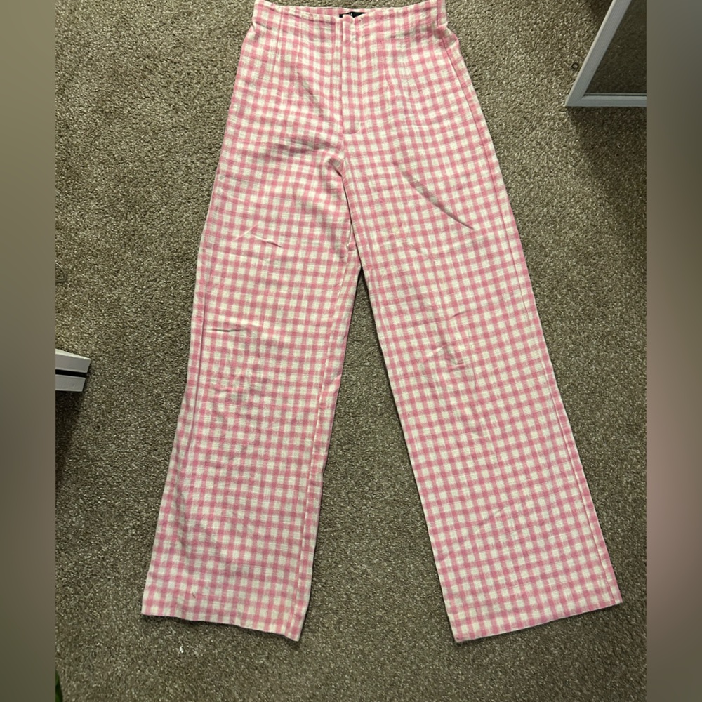 Zara Women's Pink Plaid Trousers